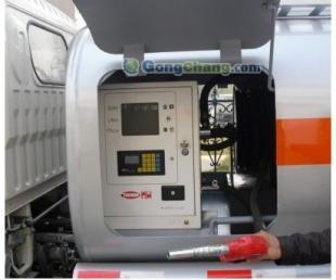 富锦地区油罐车、运油车采购指南 厂家直供与选购要点